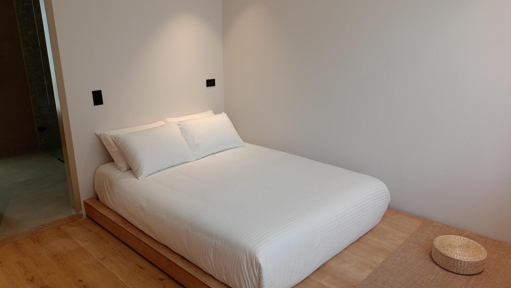 Casa Tokyo Manila By Xcay Home Medellín Exteriör bild